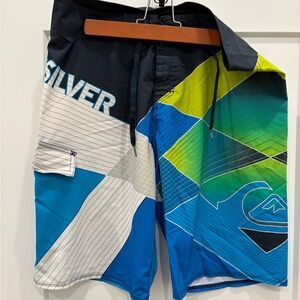 Quiksilver Men's Blue and Green Board Shorts